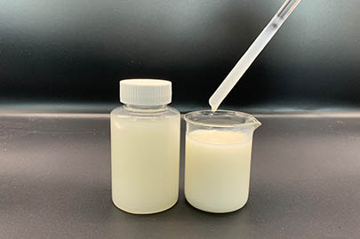 易投加型聚丙烯酰胺乳液：污水处理厂的智能化、高效能絮凝解决方案